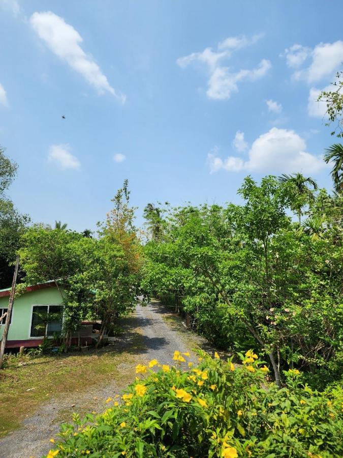 סוראט תאני Suankafae Resort สวนกาแฟรีสอร์ท מראה חיצוני תמונה